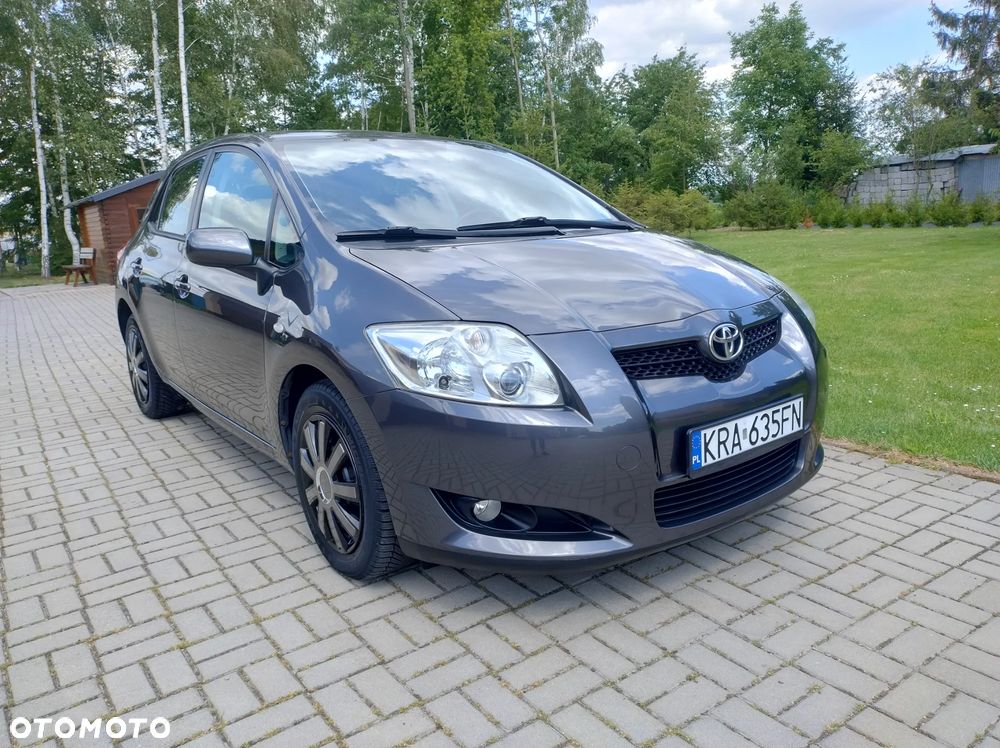 Toyota Auris 1.6 VVT-i Executive - 18