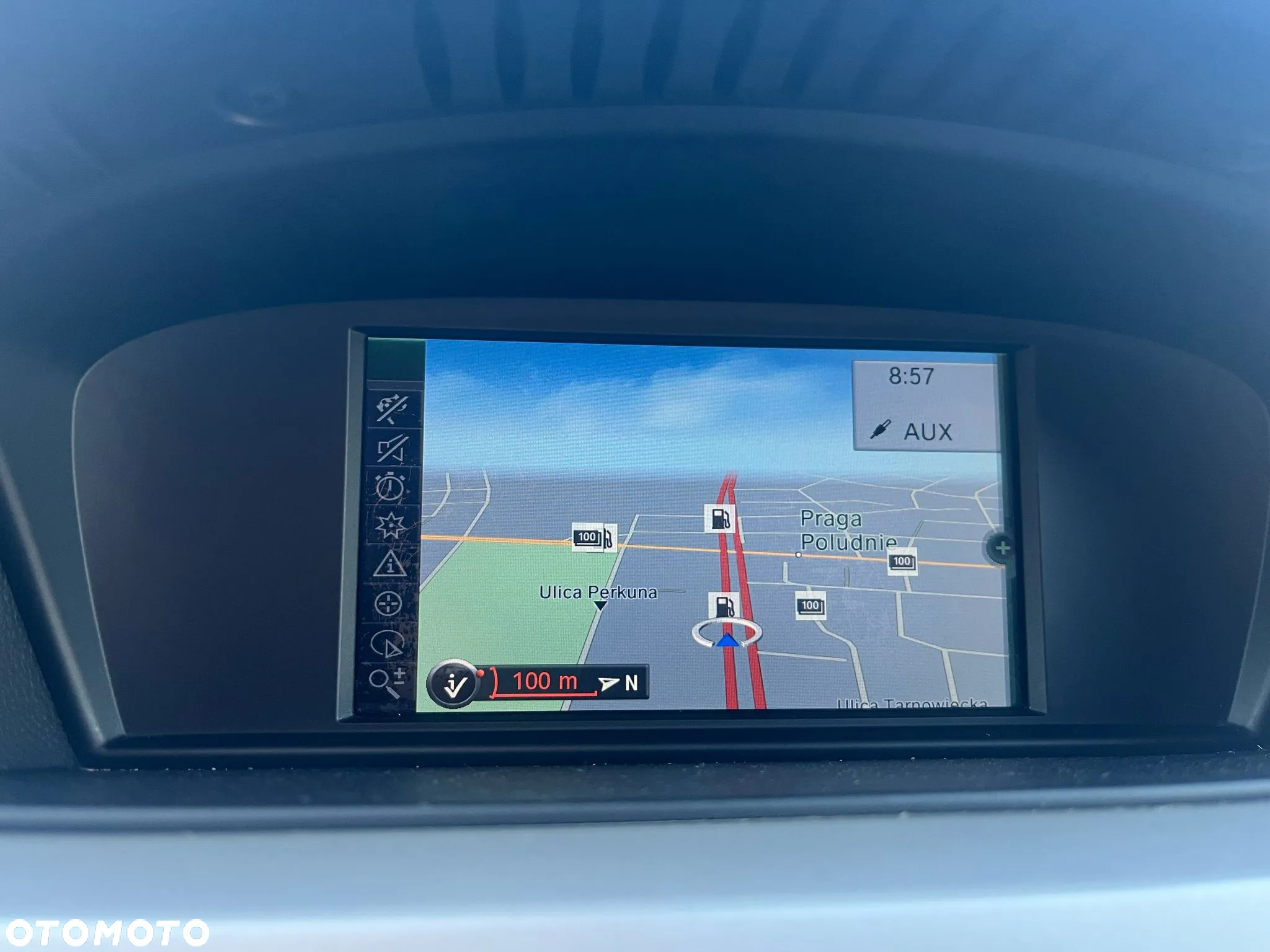 BMW Seria 3 318i Touring - 15