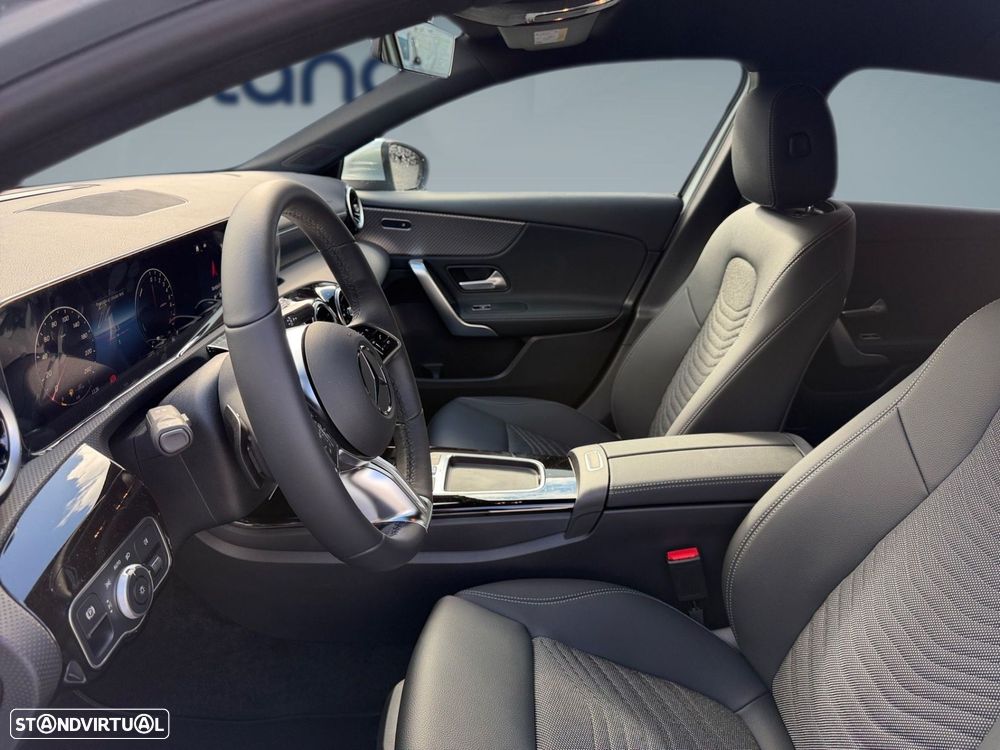 Mercedes-Benz A 250 e - 14