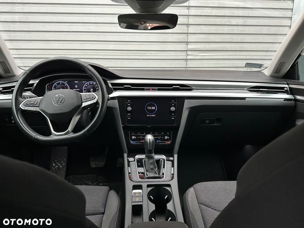 Volkswagen Arteon 2.0 TDI SCR Elegance DSG - 11