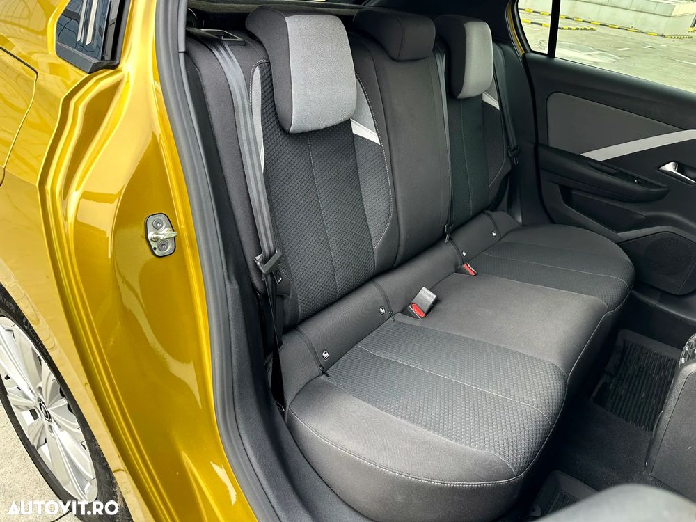 Opel Astra 1.5L Start/Stop AT8 Business Edition - 11