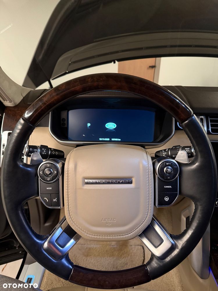 Land Rover Range Rover TDV6 Autobiography - 25