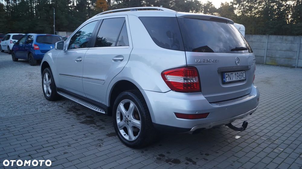 Mercedes-Benz ML 320 CDI 4Matic 7G-TRONIC DPF Edition 10 - 5
