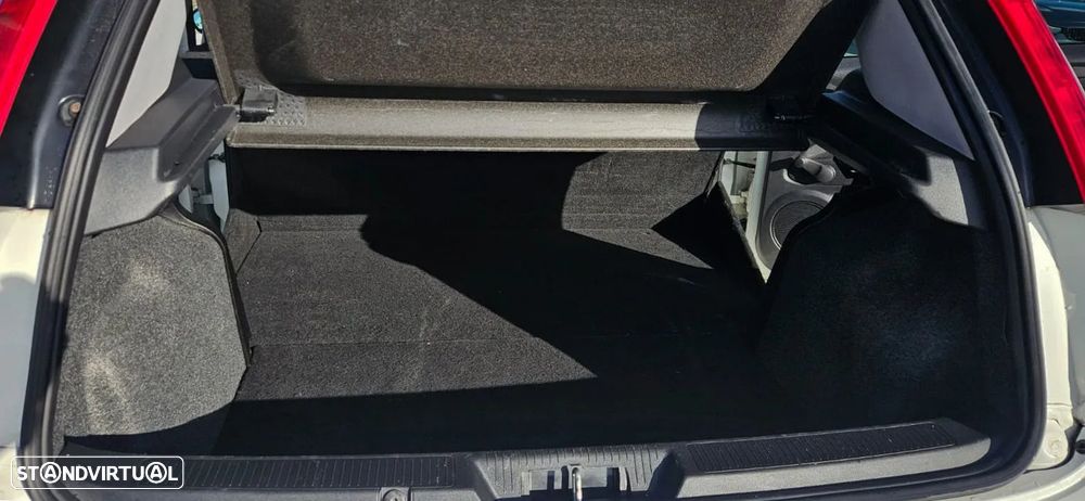 Fiat Punto 1.3 M-Jet S&S IVA Dedutível - 13