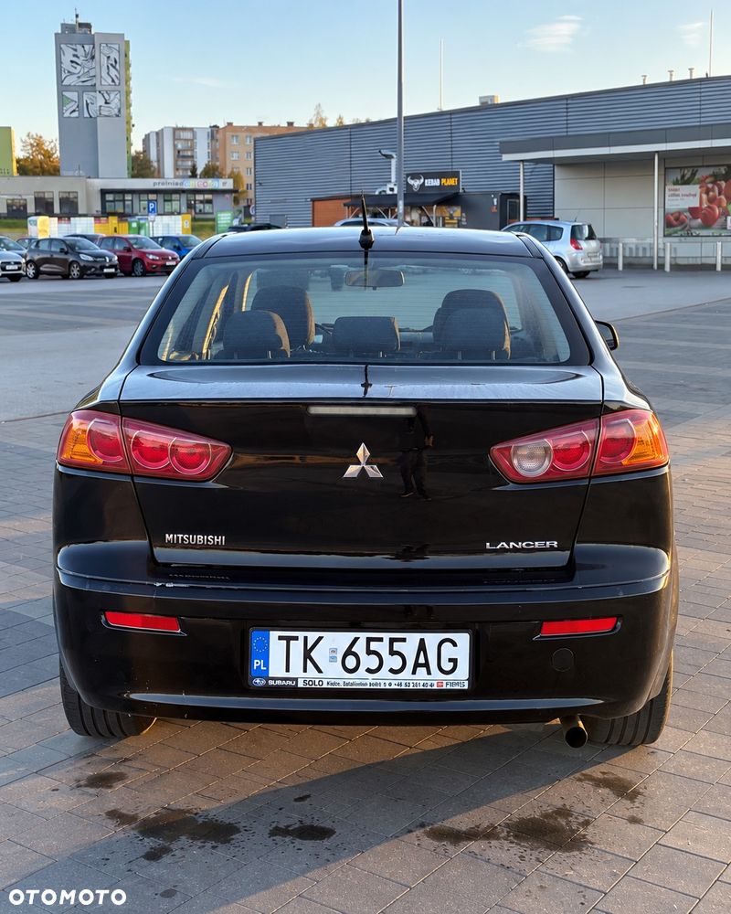 Mitsubishi Lancer - 6