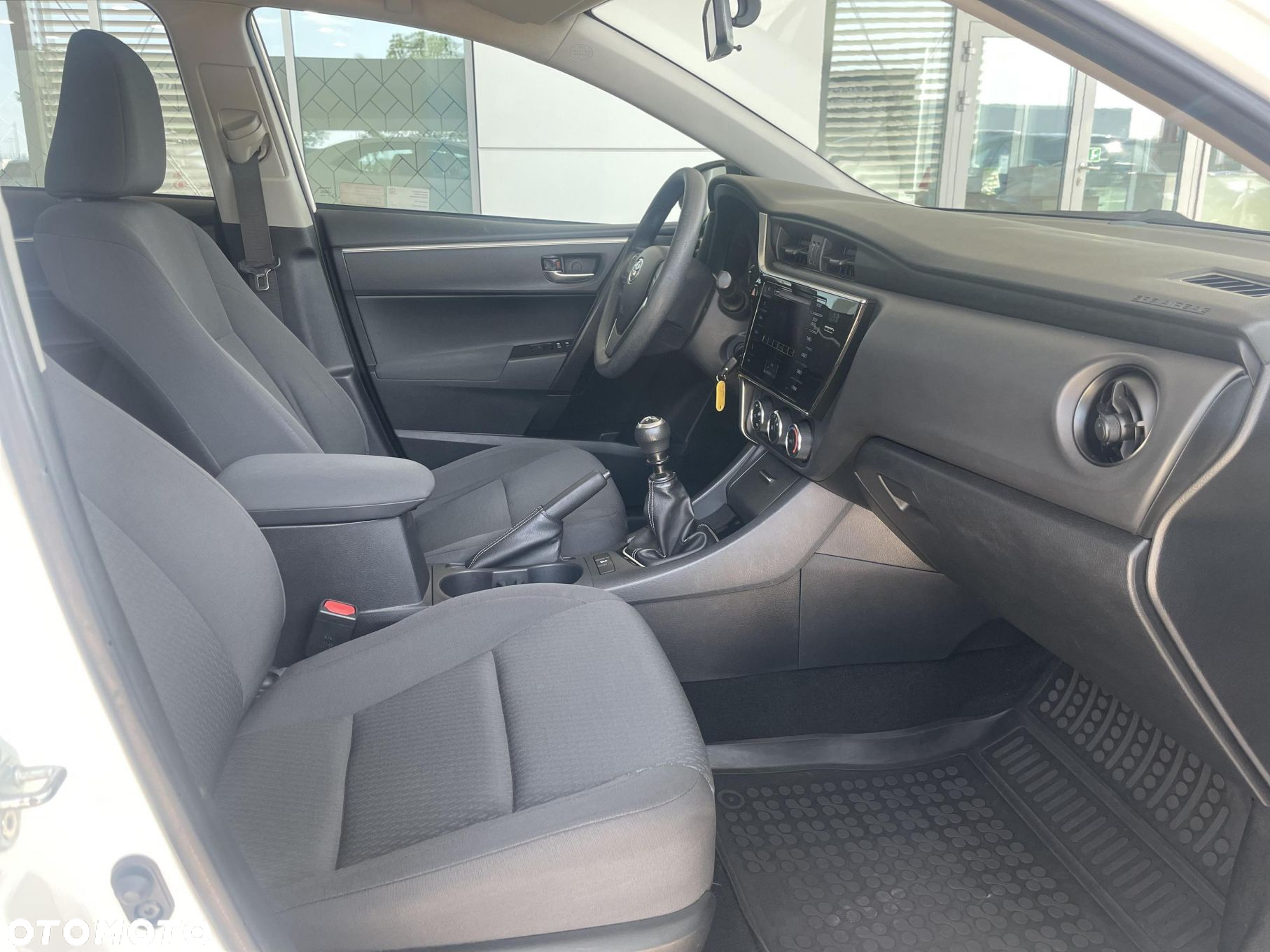 Toyota Corolla 1.33 Active - 9
