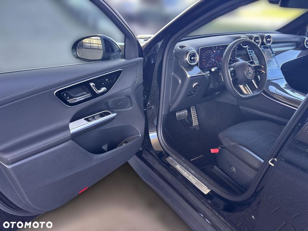 Mercedes-Benz GLC - 10