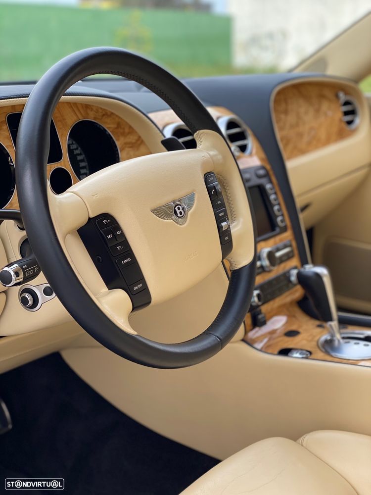 Bentley Continental Flying Spur Standard - 7