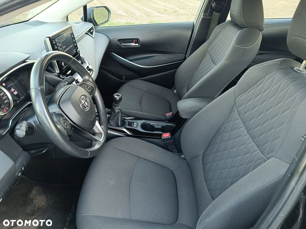 Toyota Corolla 1.6 Comfort - 22