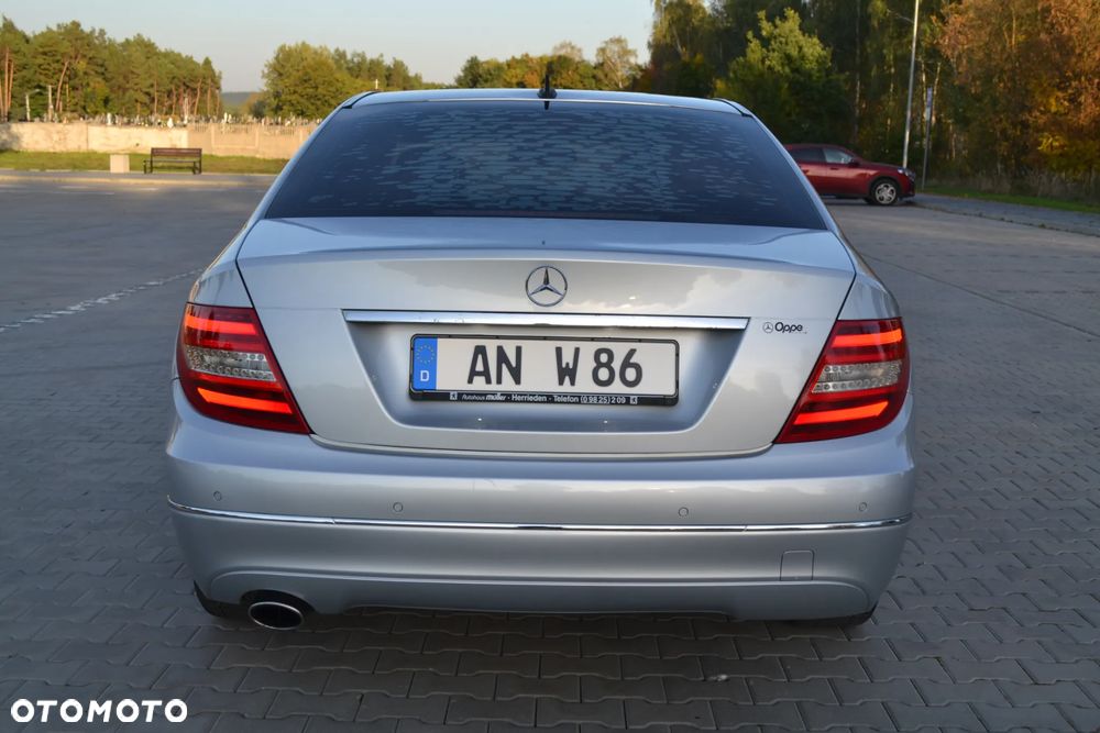 Mercedes-Benz Klasa C - 21