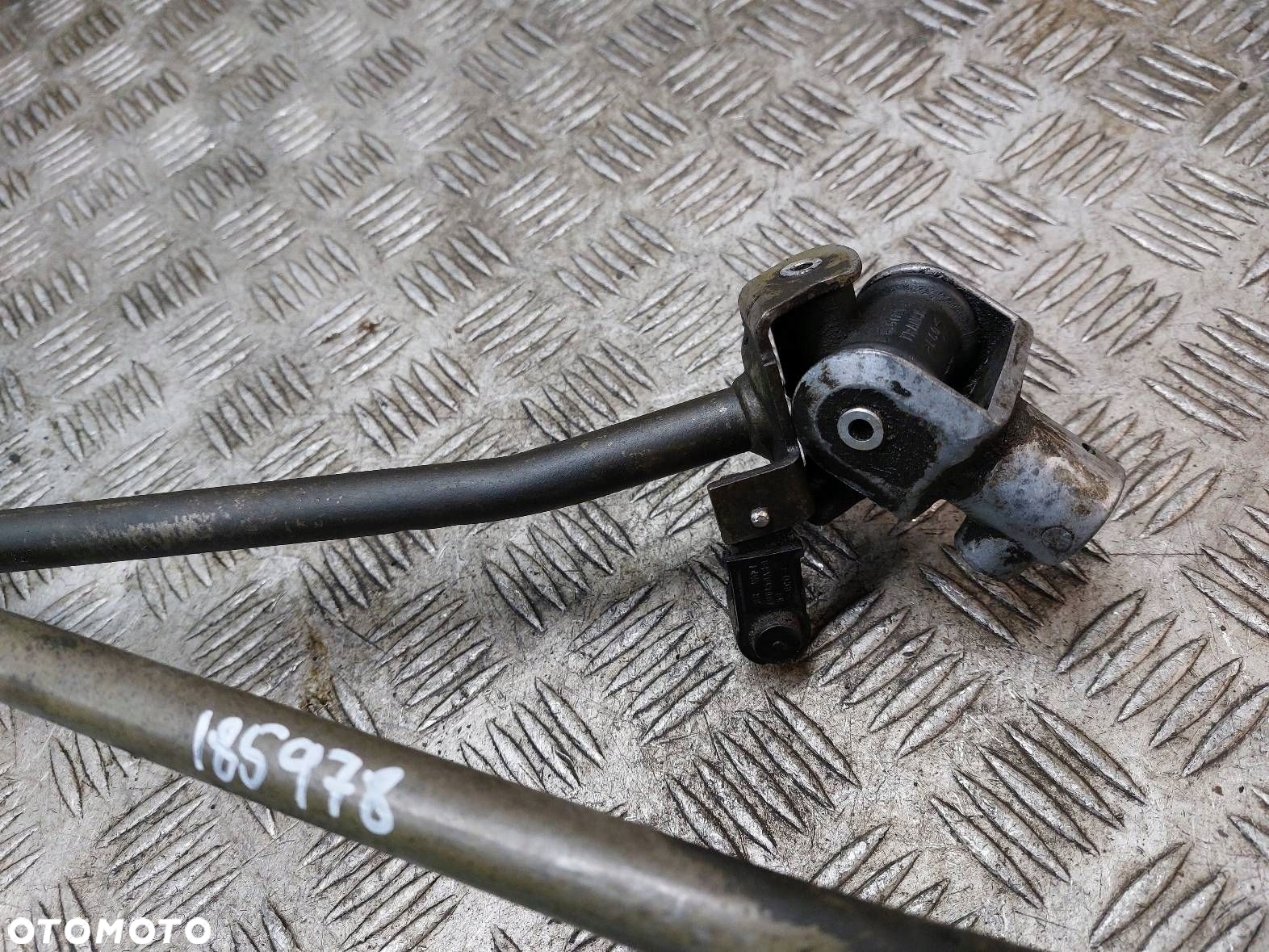 LEWAREK ZMIANY BIEGÓW + DRĄŻEK AUDI A4 B6 2.0 20V 5 BIEGÓW - 4