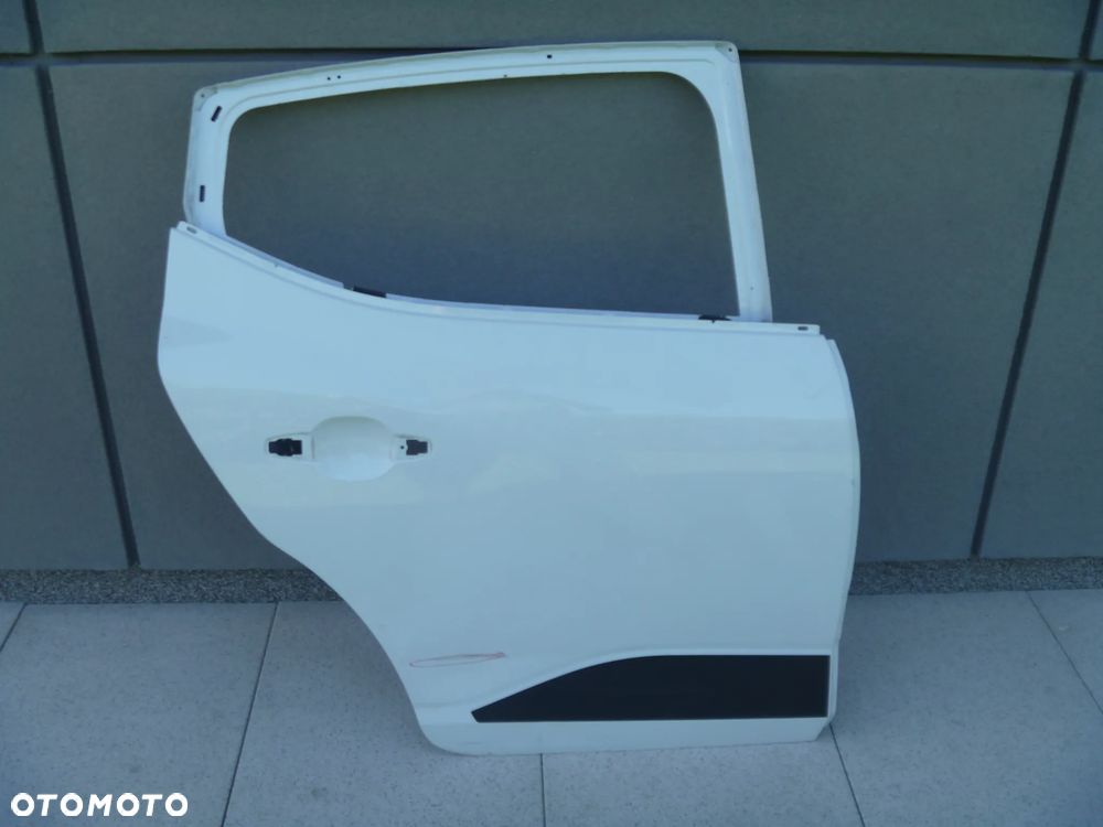 DACIA SANDERO III 20- DRZWI PRAWY TYŁ PRAWE TYLNE 822105291R - 1