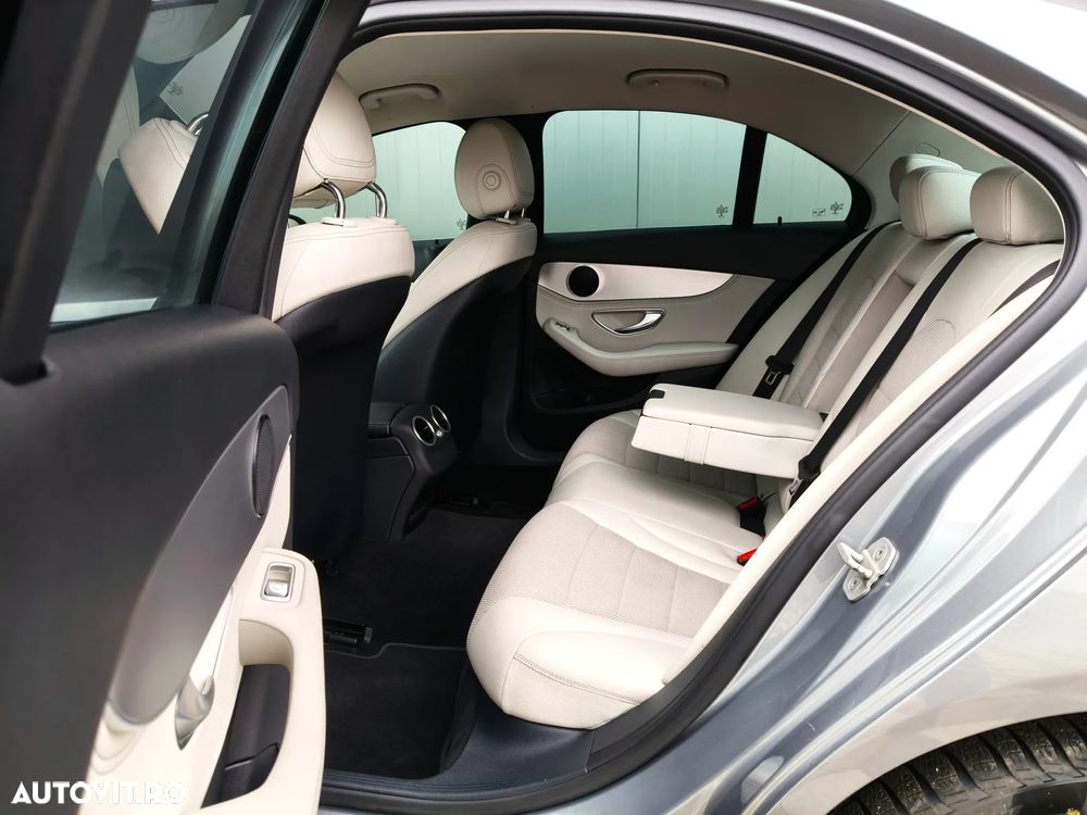 Mercedes-Benz C 200 (BlueTEC) d T 7G-TRONIC - 17