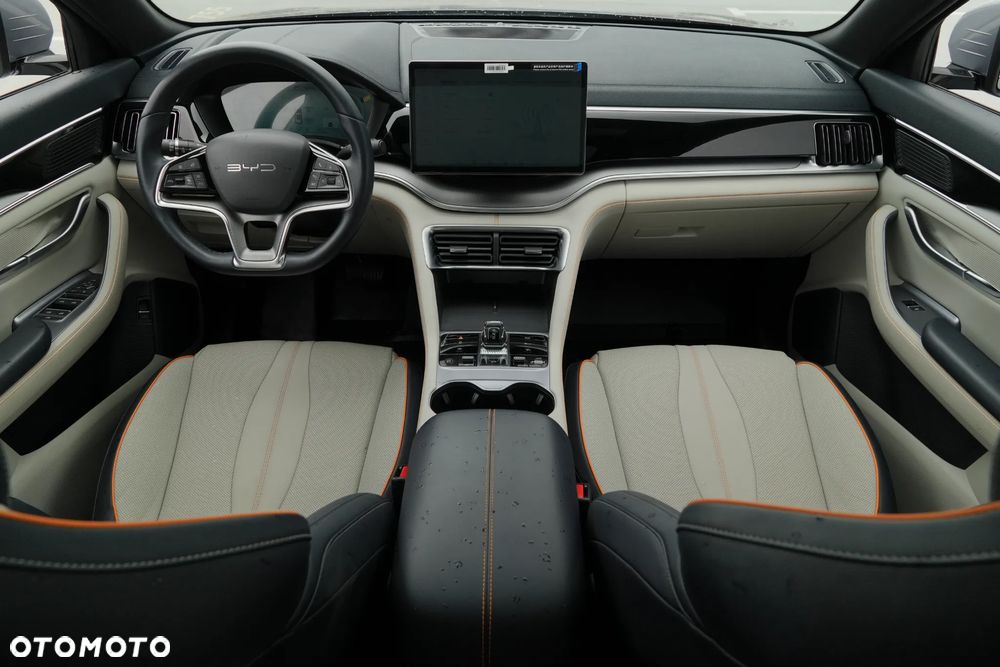 BYD Seal U - 18