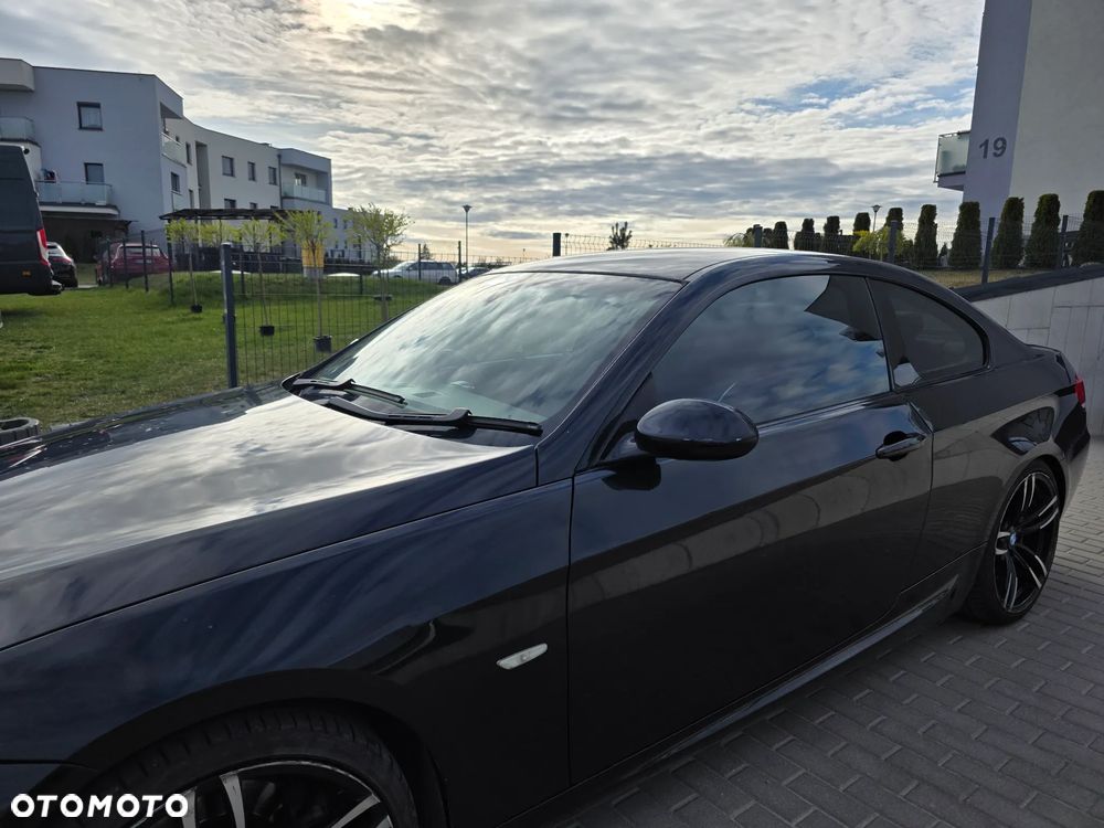 BMW Seria 3 325i - 8