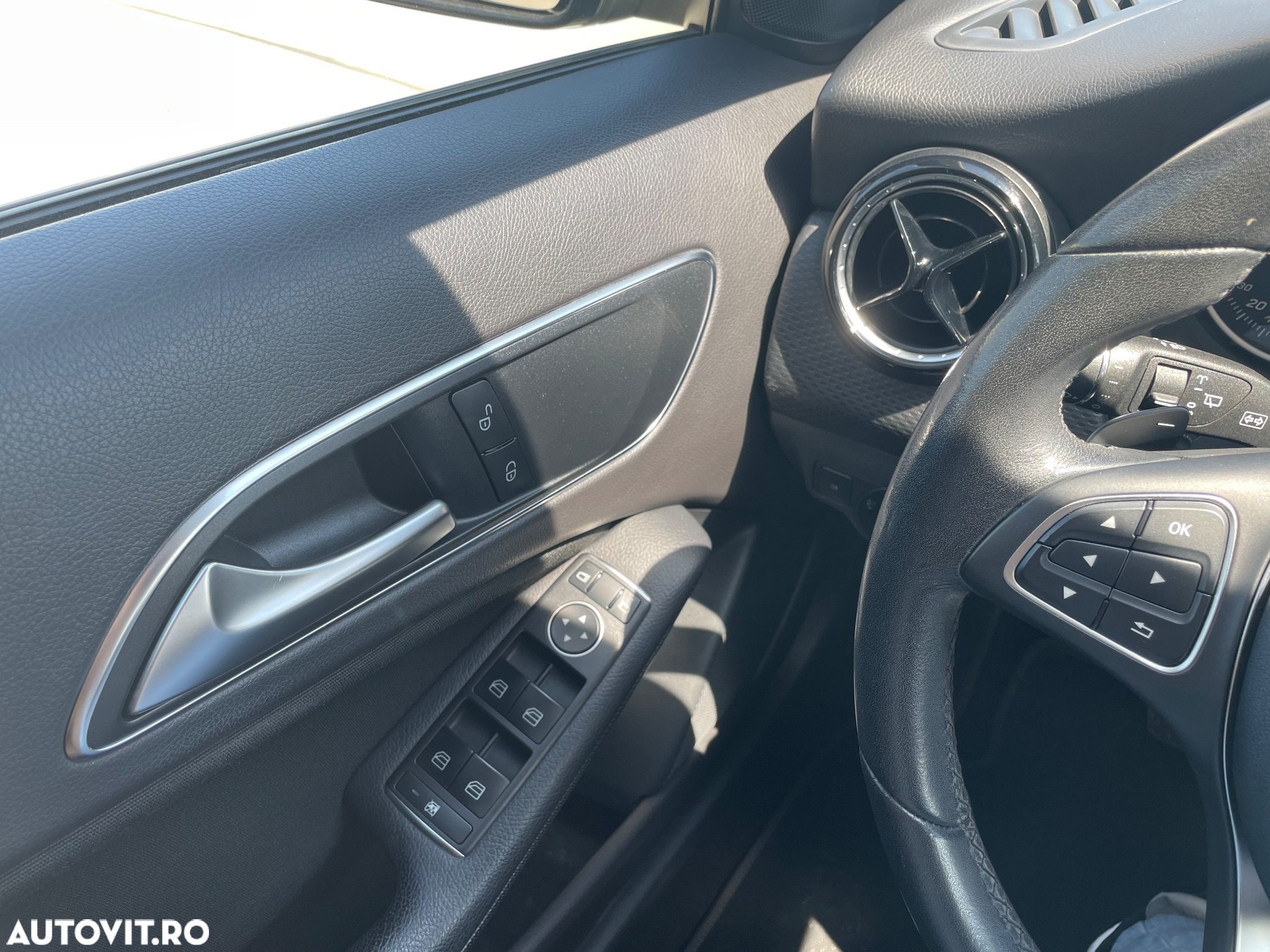 Mercedes-Benz A - 17