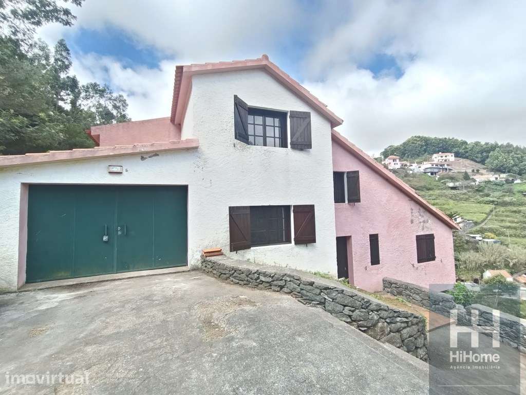 Moradia T2 com garagem, churrasco e terreno e vista serra - Grande imagem: 2/41