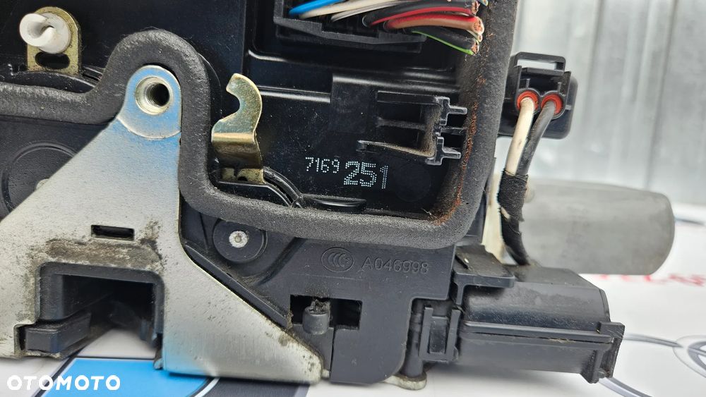 BMW 7 E65 E66 LIFT LCI Zamek kompletny tylny lewy Zamek drzwi tył lewy 7169251 - 3