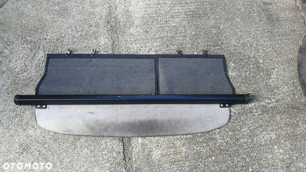 Roleta bagażnika kombi Toyota Corolla e12 02-07 - 2