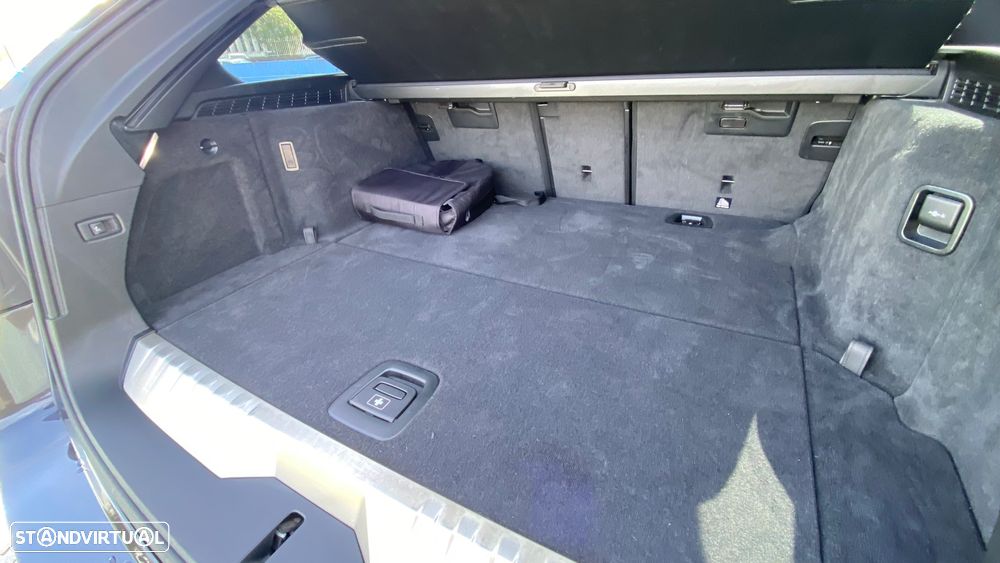 BMW 530 e Pack Desportivo M - 11