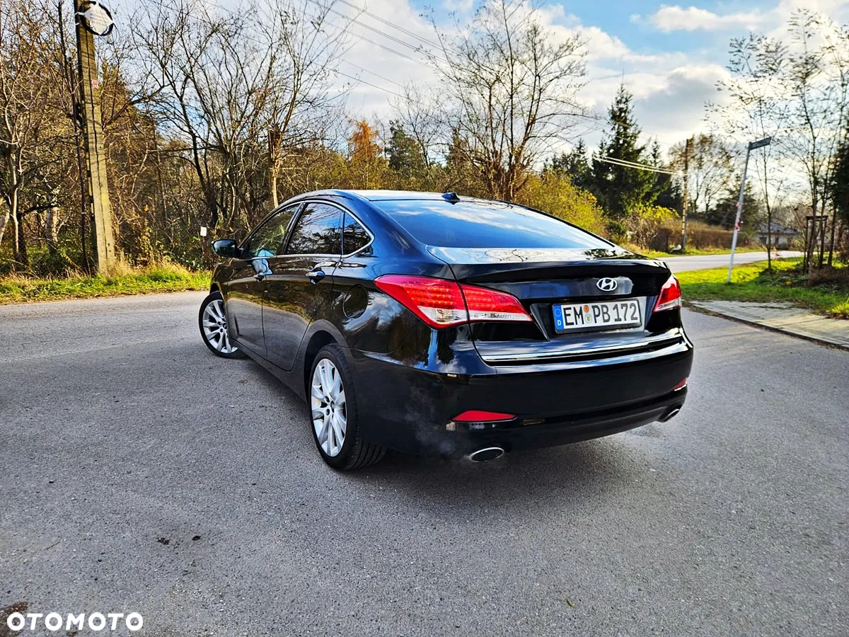Hyundai i40 2.0 Premium - 13