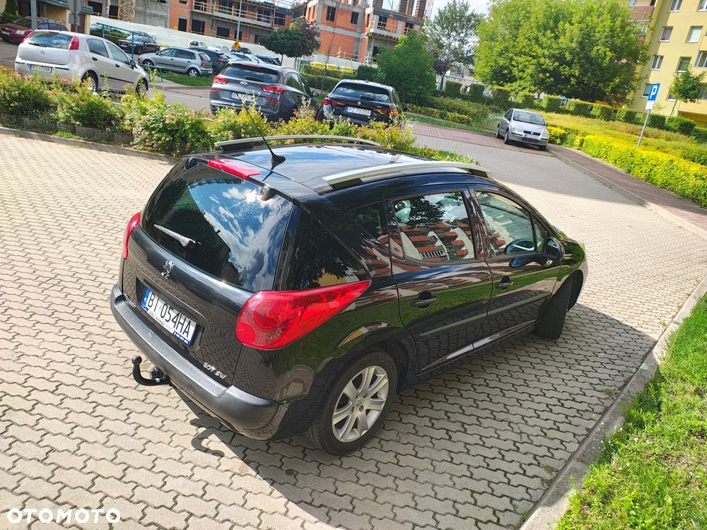 Peugeot 207 1.4 16V Presence - 4