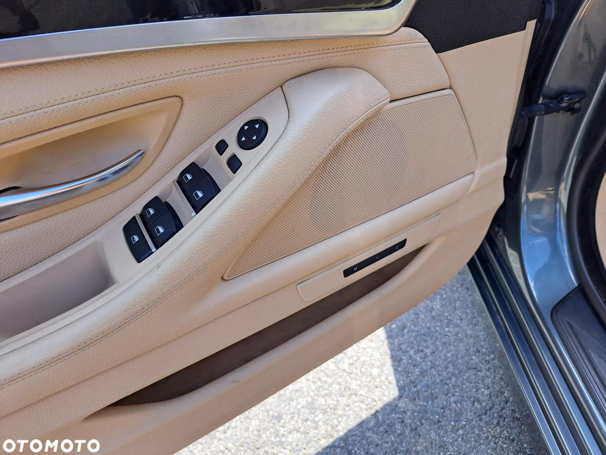 BMW Seria 5 535i Luxury Line - 14