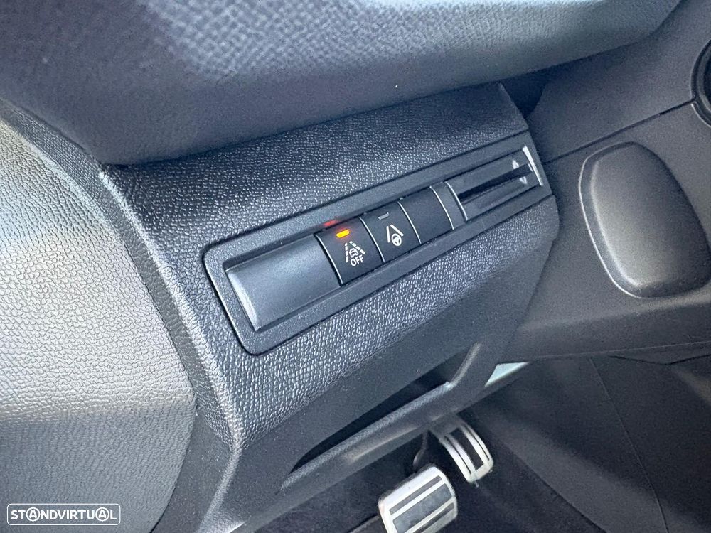 Peugeot 3008 1.5 BlueHDi GT Line Baixo Consumo EAT8 - 16