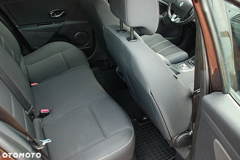 Renault Megane 1.5 dCi Privilege - 17
