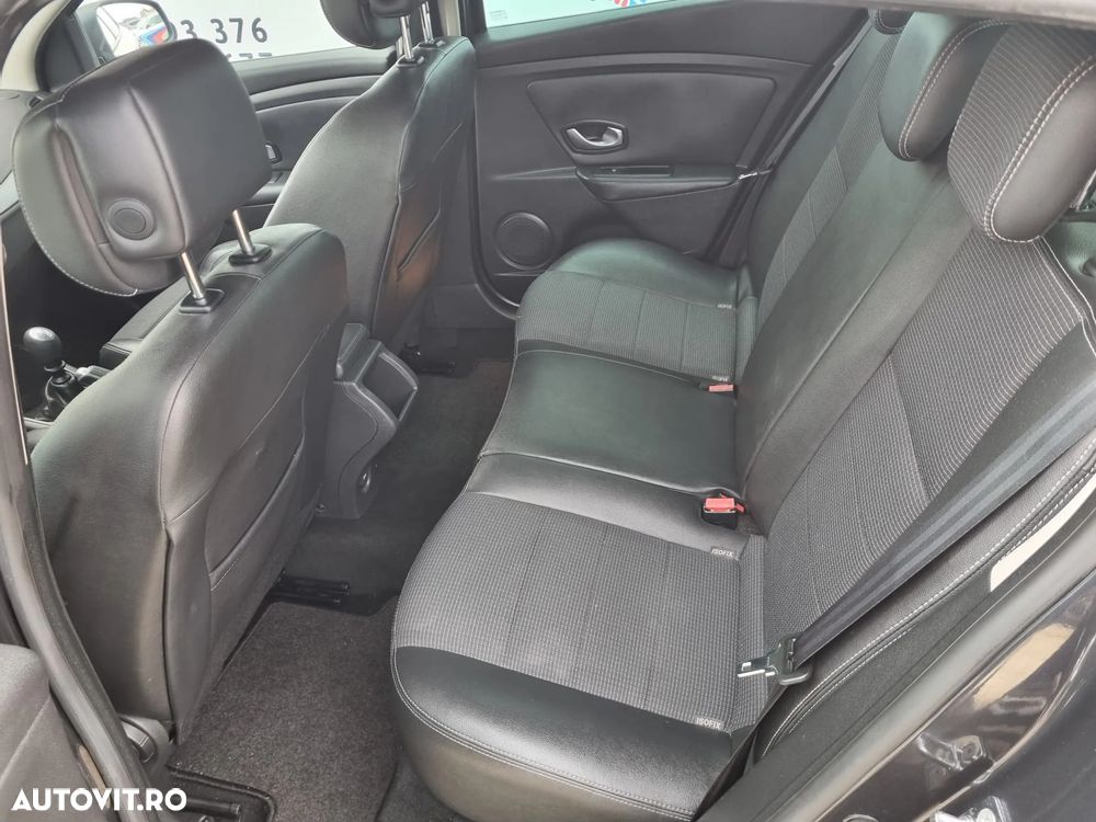 Renault Megane ENERGY dCi 110 GT LINE - 14