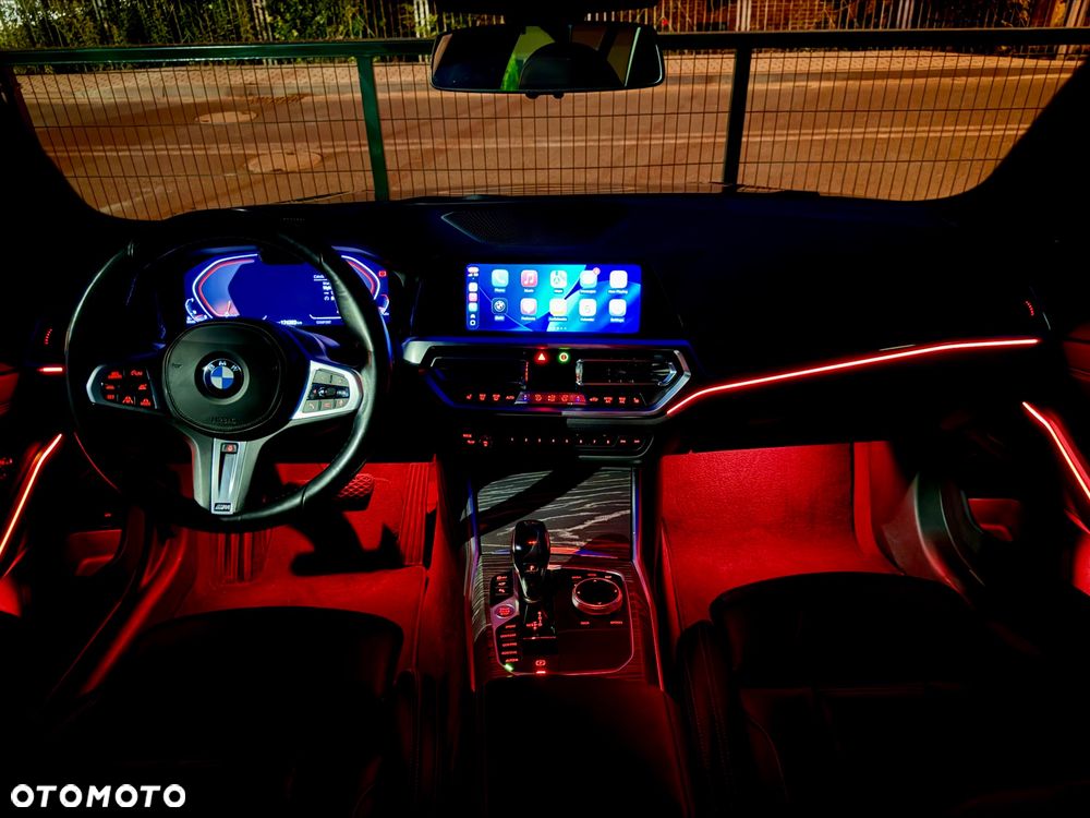 BMW Seria 3 320d xDrive Luxury Line sport - 23