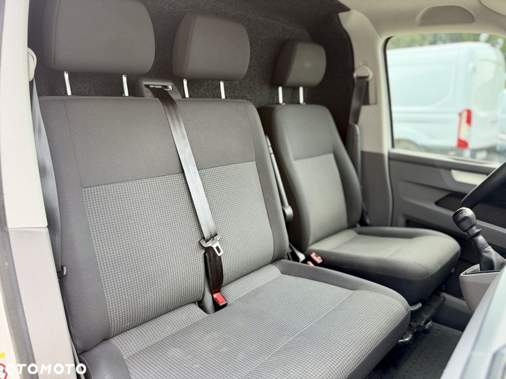 Volkswagen Transporter - 21