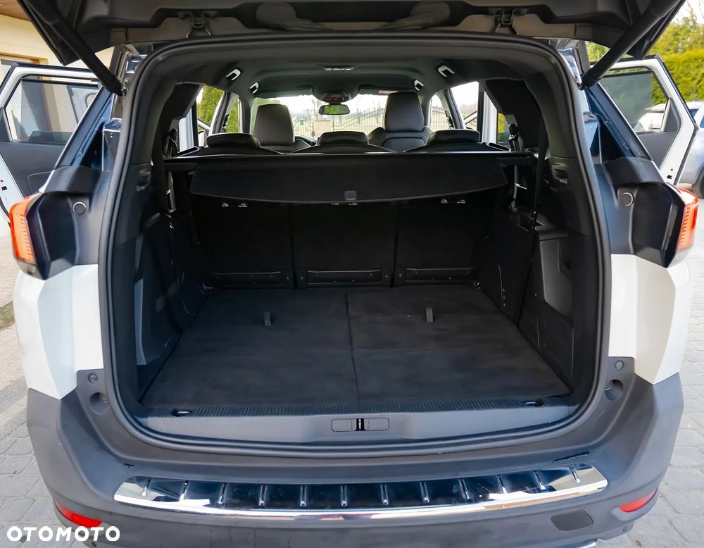Peugeot 5008 - 21