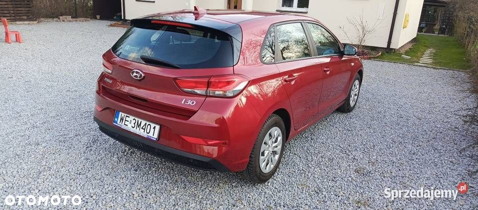 Hyundai i30 1.5 DPI Classic + - 3