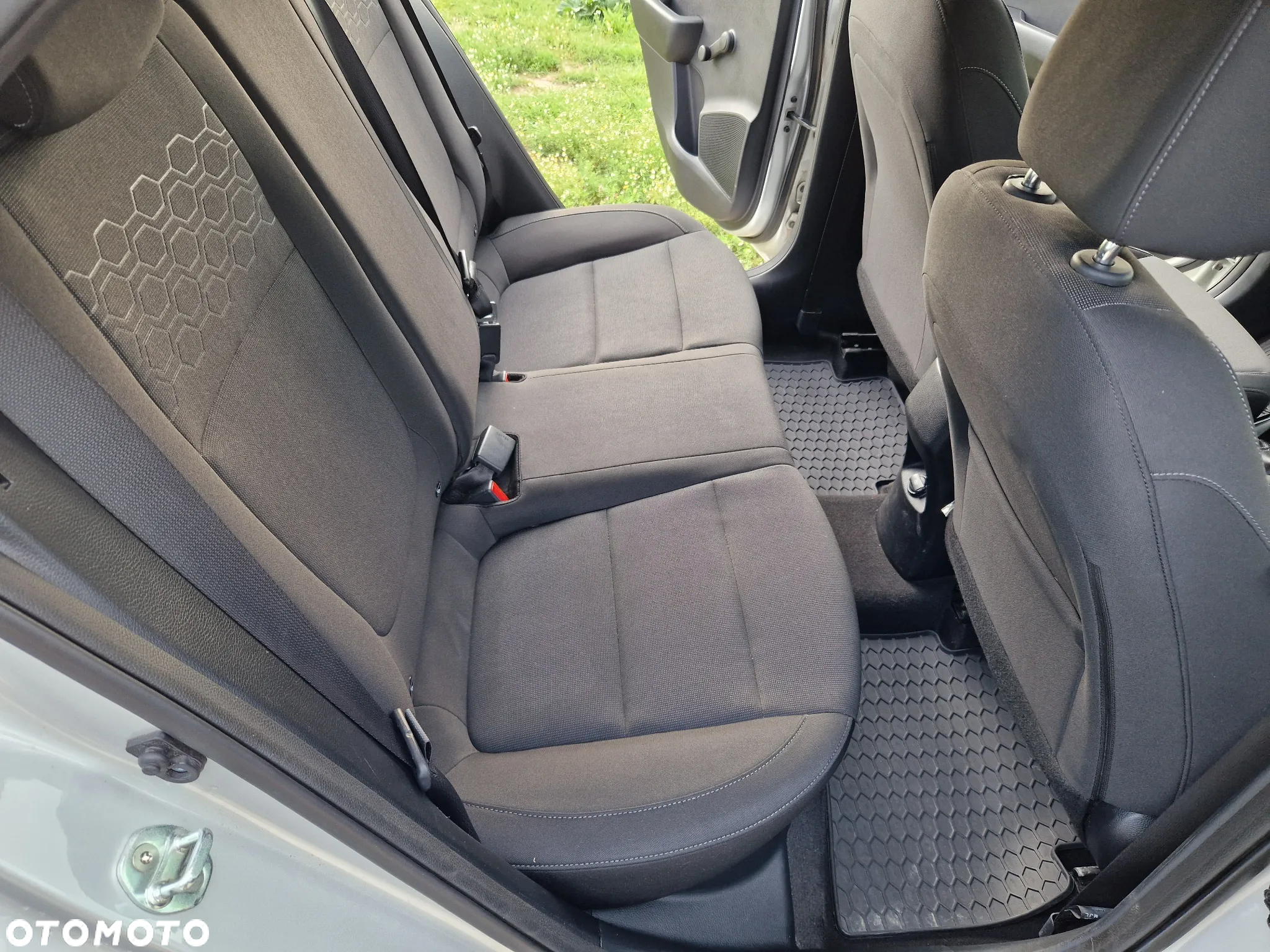 Kia Rio 1.2 XL - 16