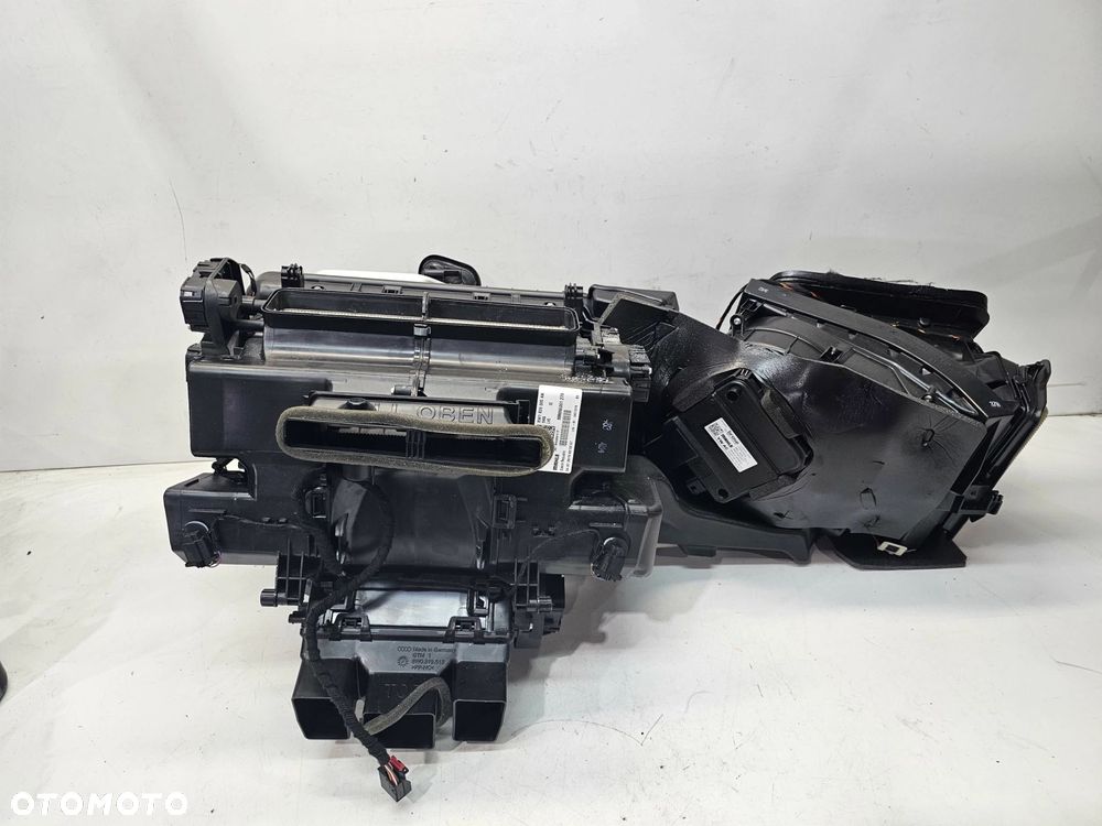 NAGRZEWNICA AUDI A4 B9 LIFT A5 8F LIFT 8W1820005AK