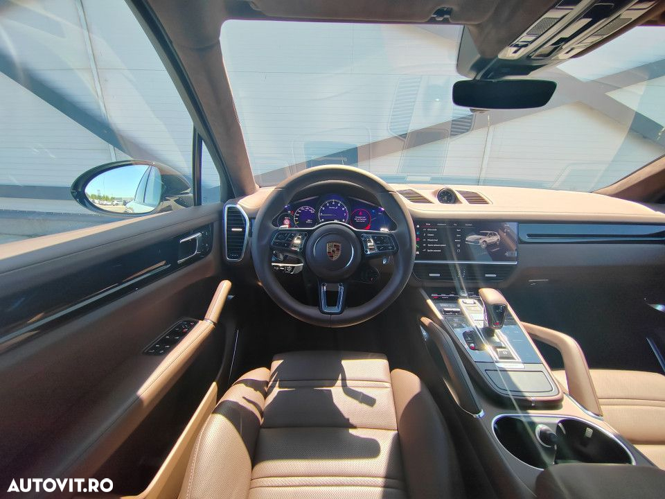 Porsche Cayenne Turbo E-Hybrid Tiptronic S - 24