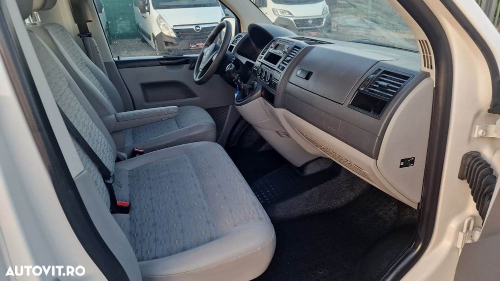 Volkswagen VW transporter facelift, pickup , 2.0 tdi, 140 cp, manual,        CLIMA, Euro 5, cruise control, 09/2011 (serie 2012)  factura, seap, finantare, PJ, rate PF - 3