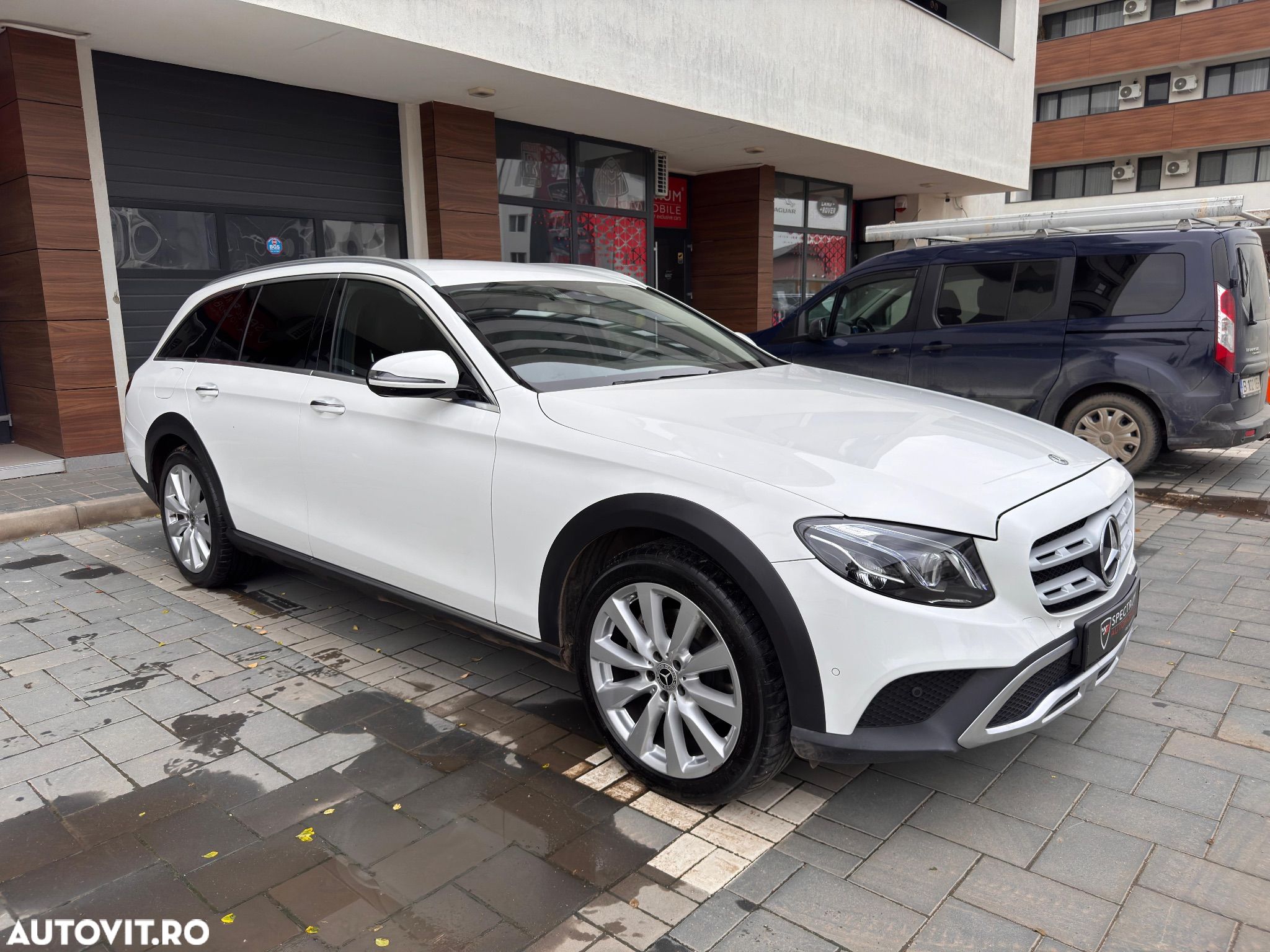 Mercedes-Benz E 220 d All-Terrain 4MATIC Aut. - 1