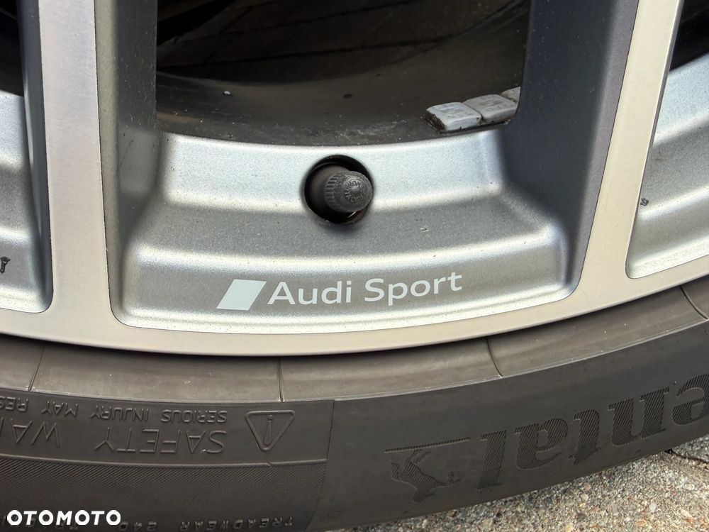 Audi A6 Avant 40 TDI S tronic S line - 35