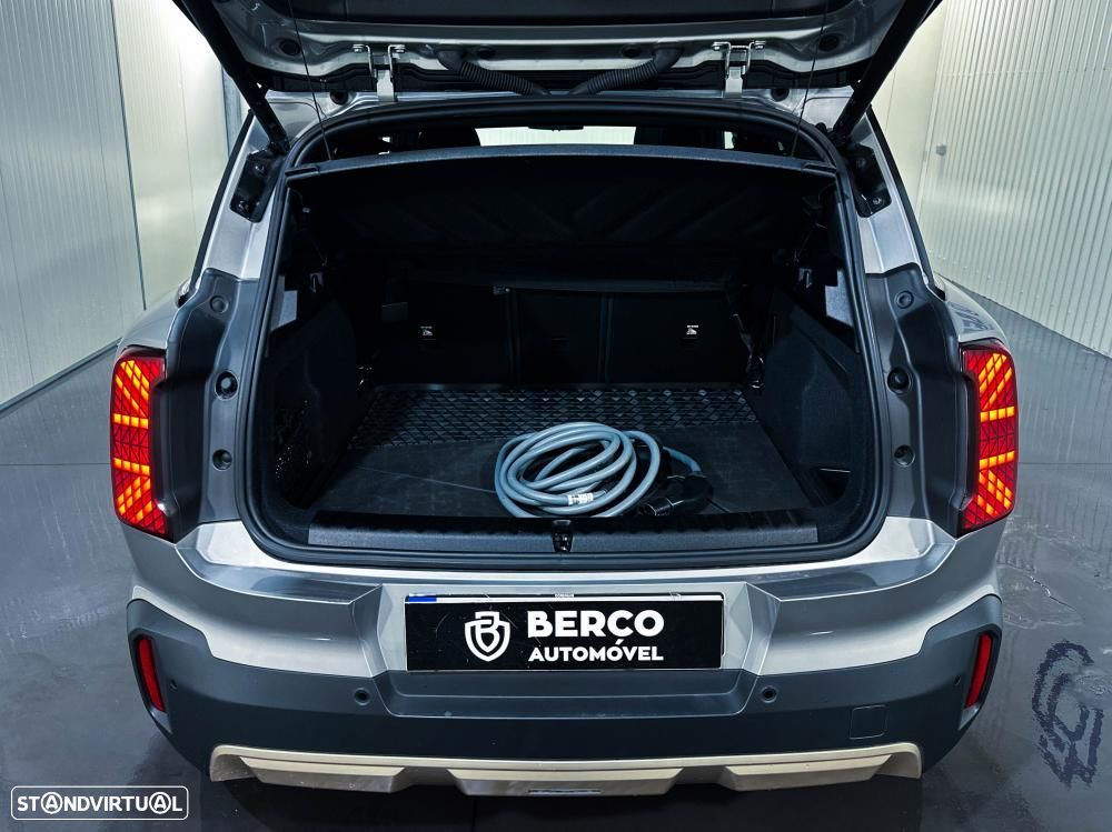 MINI Countryman E Favoured - 36