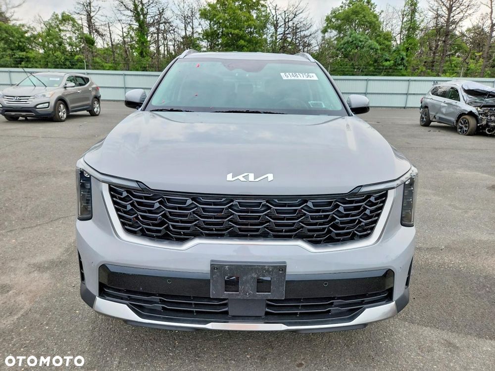 Kia Sorento - 3