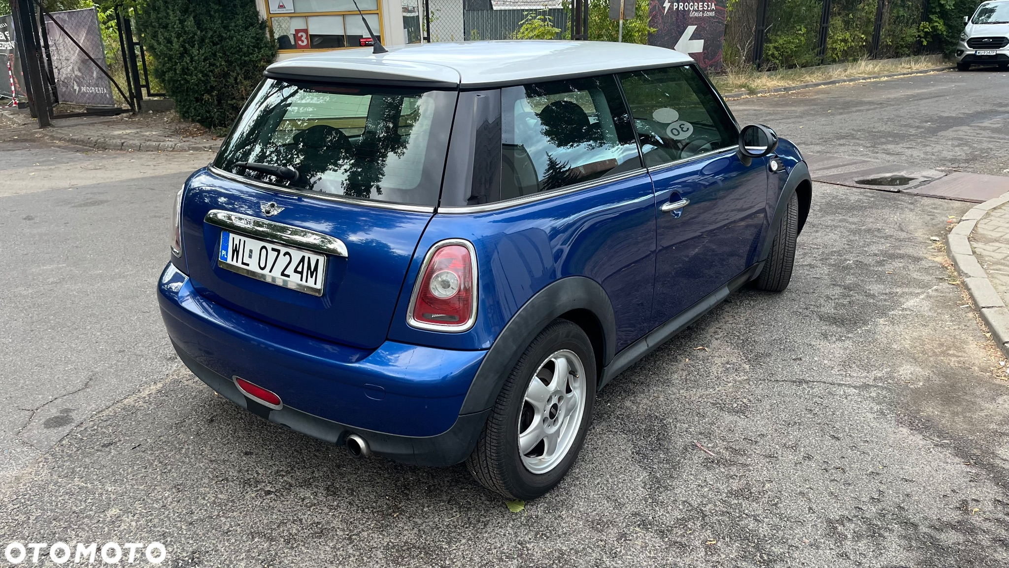 MINI ONE Standard - 3