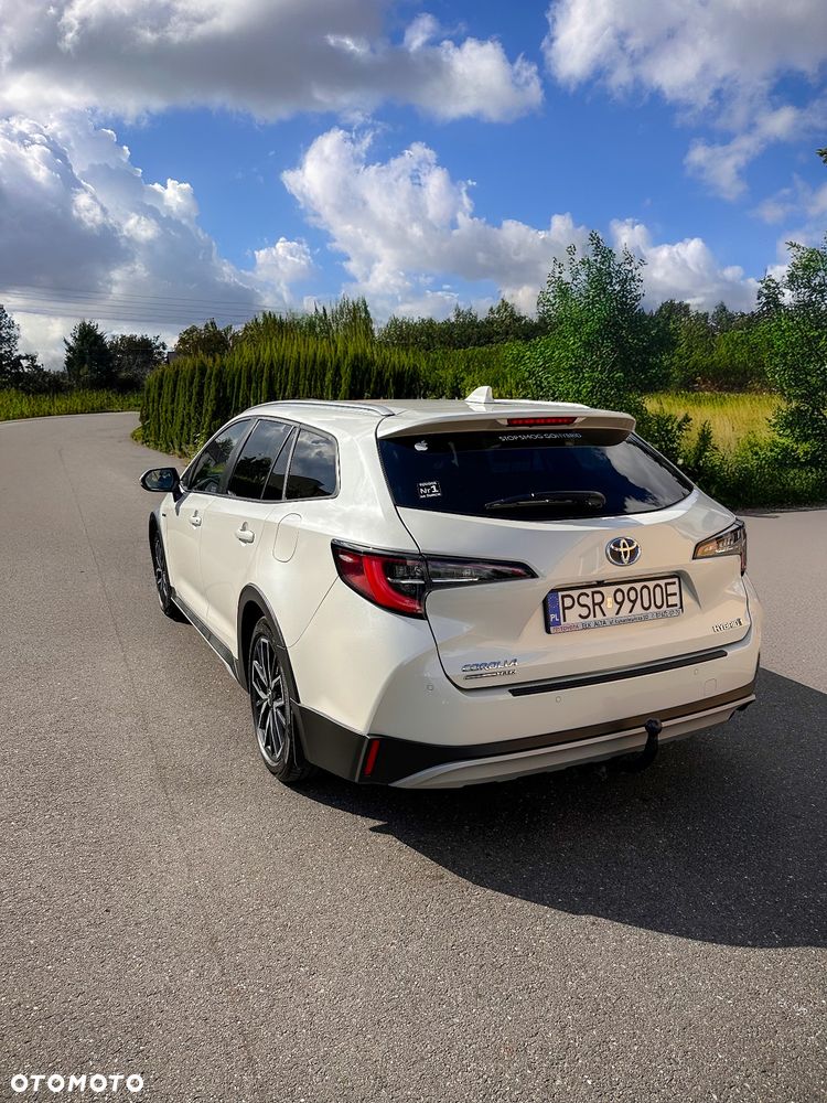 Toyota Corolla 2.0 Hybrid Trek - 2