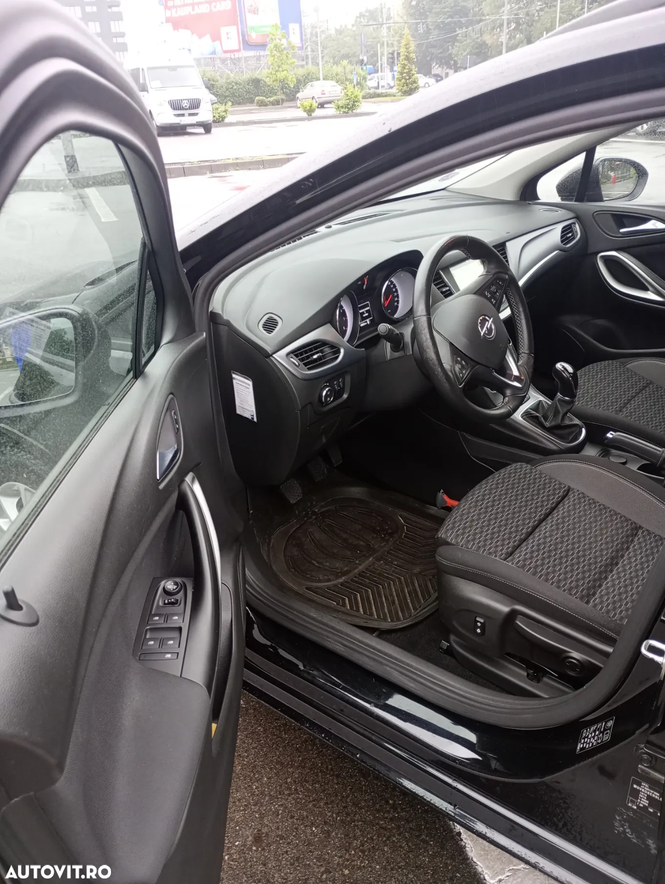 Opel Astra 1.2 Turbo Start/Stop Sports Tourer Business Edition - 8