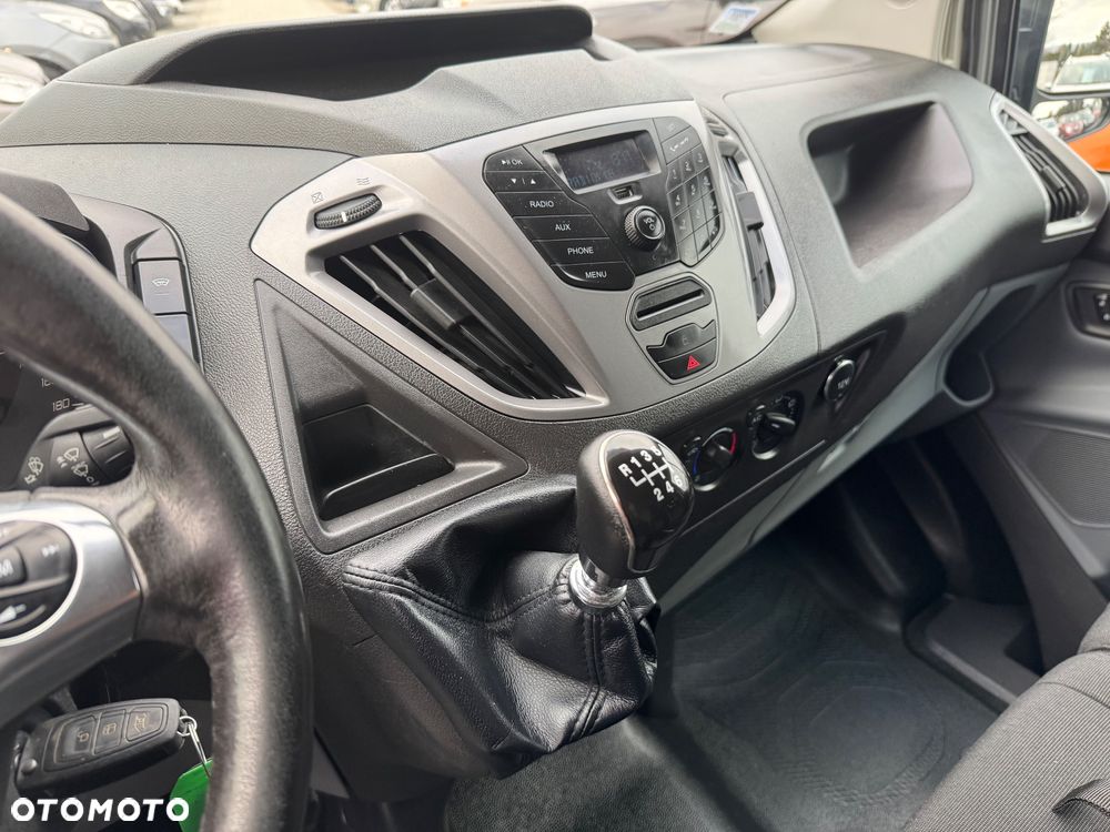 Ford Transit Custom - 23