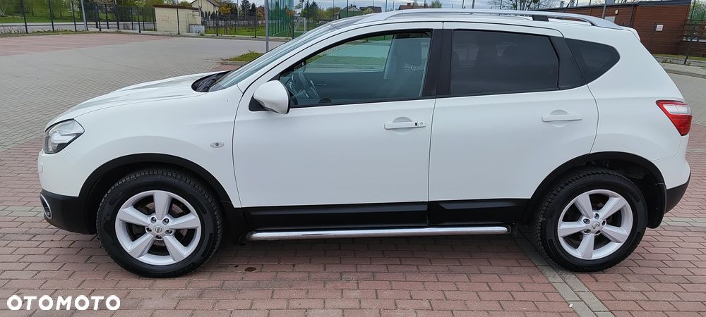 Nissan Qashqai - 4