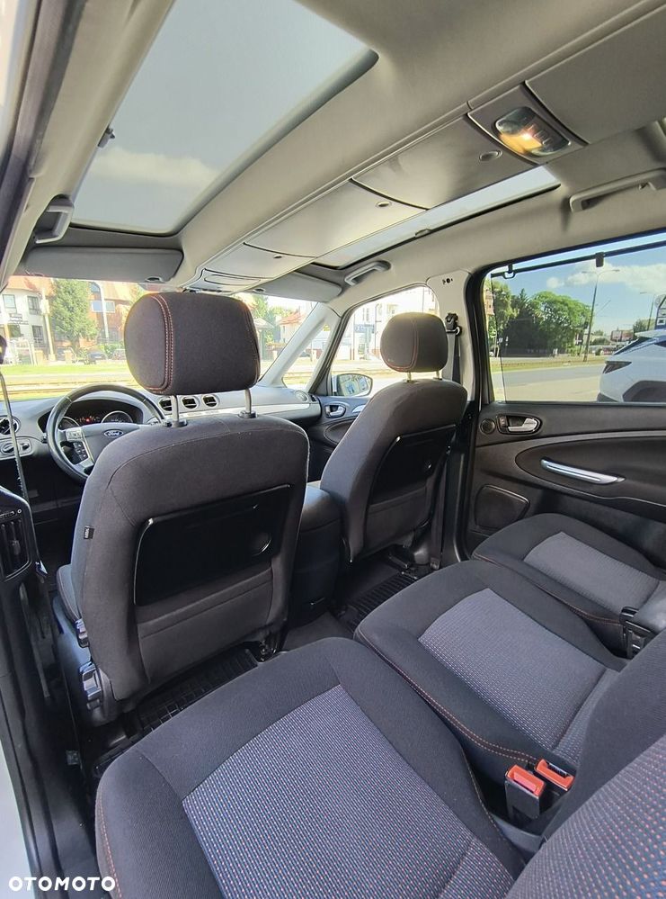 Ford Galaxy 2.0 TDCi Platinium X (Titanium) MPS6 - 14