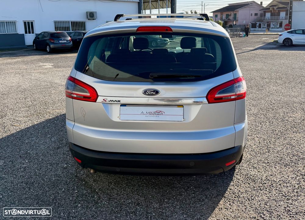 Ford S-Max 2.0 TDCi Titanium 7L - 5