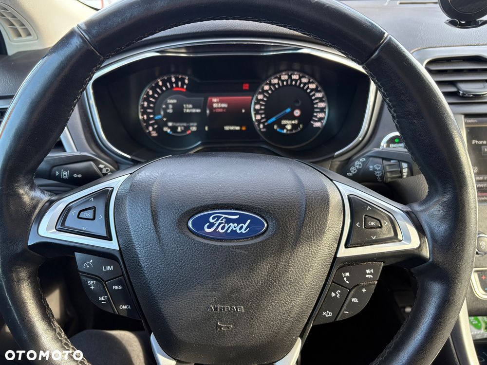 Ford Mondeo ver-2-0-tdci-titanium - 15